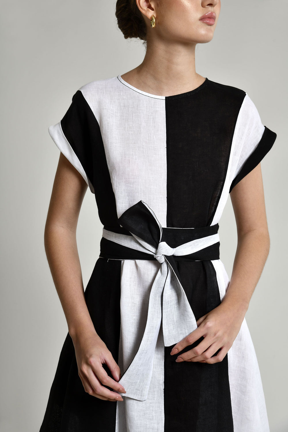 Black/White
