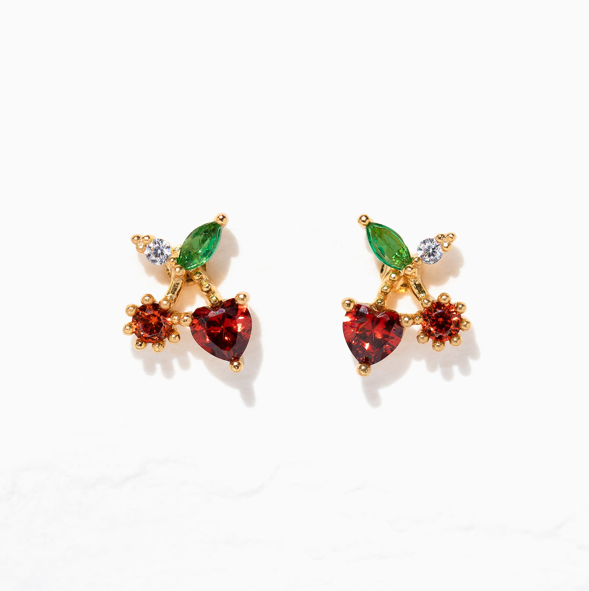 ◆Girlscrew◆チェリー オン トップ ピアス 送料込 Girls Crew Cherry On Top Earrings – Kat Noelle Boutique