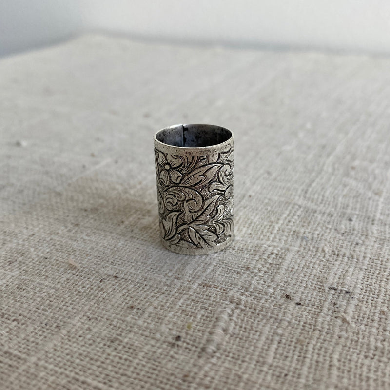 Last Chance Textiles Dogwood Scarf Slide