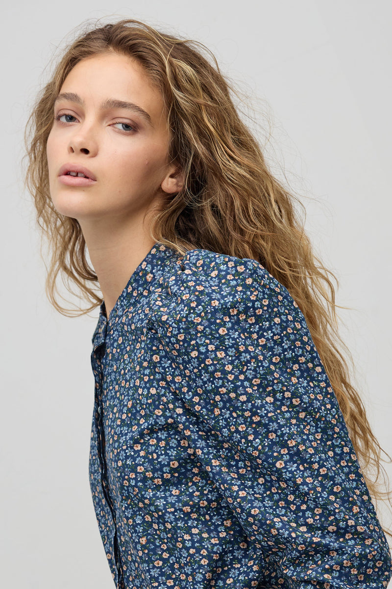 Lanhtropy Lilium Shirt