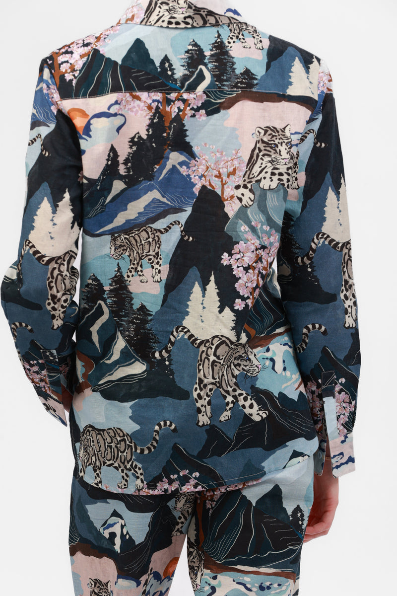 Las Surenas Blue Snow Leopard Shirt
