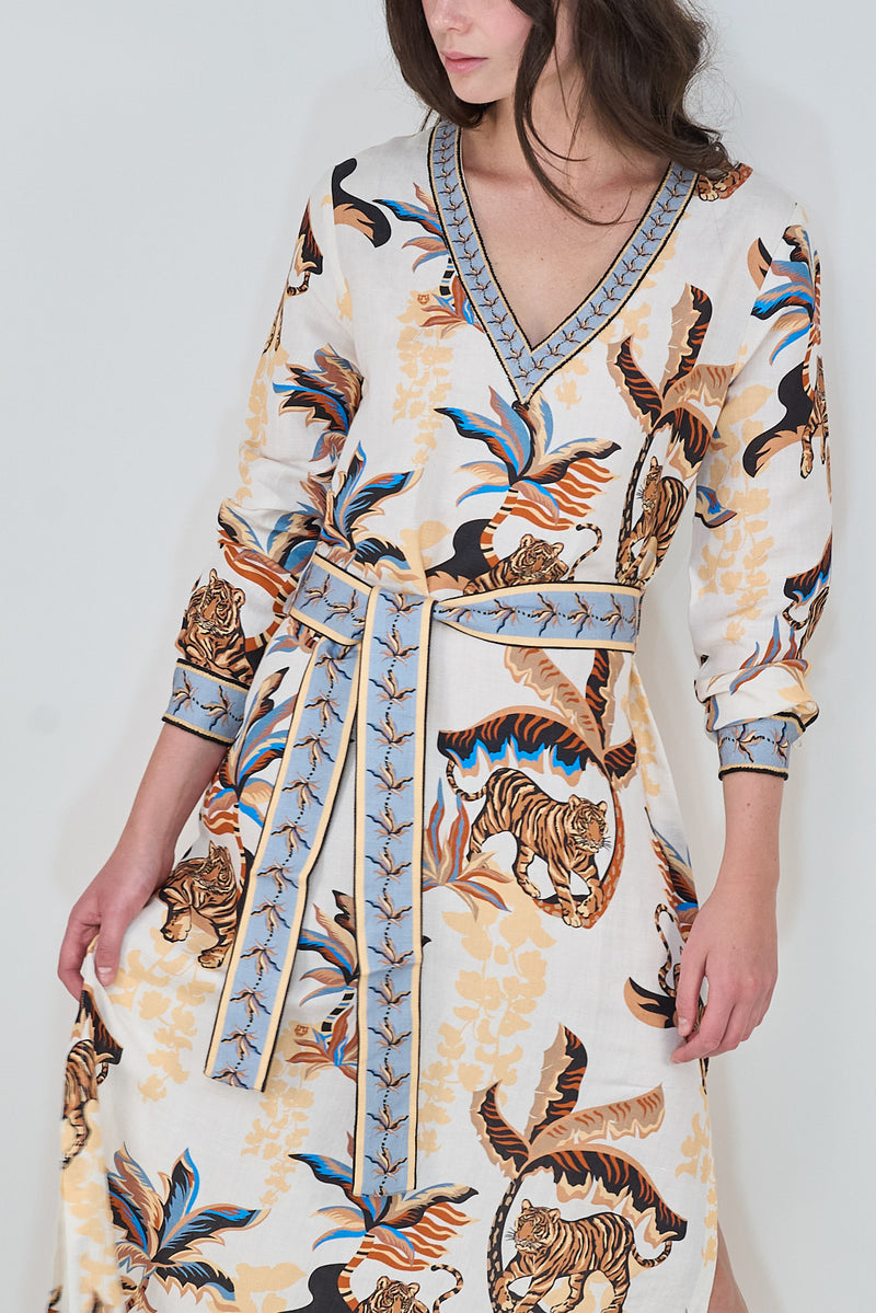 Las Sureñas White Bali Tiger Dress