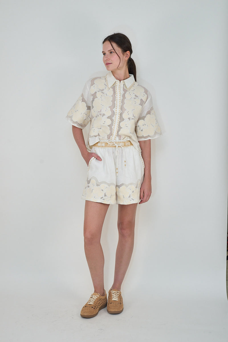 Las Sureñas White Wild Flower Shirt