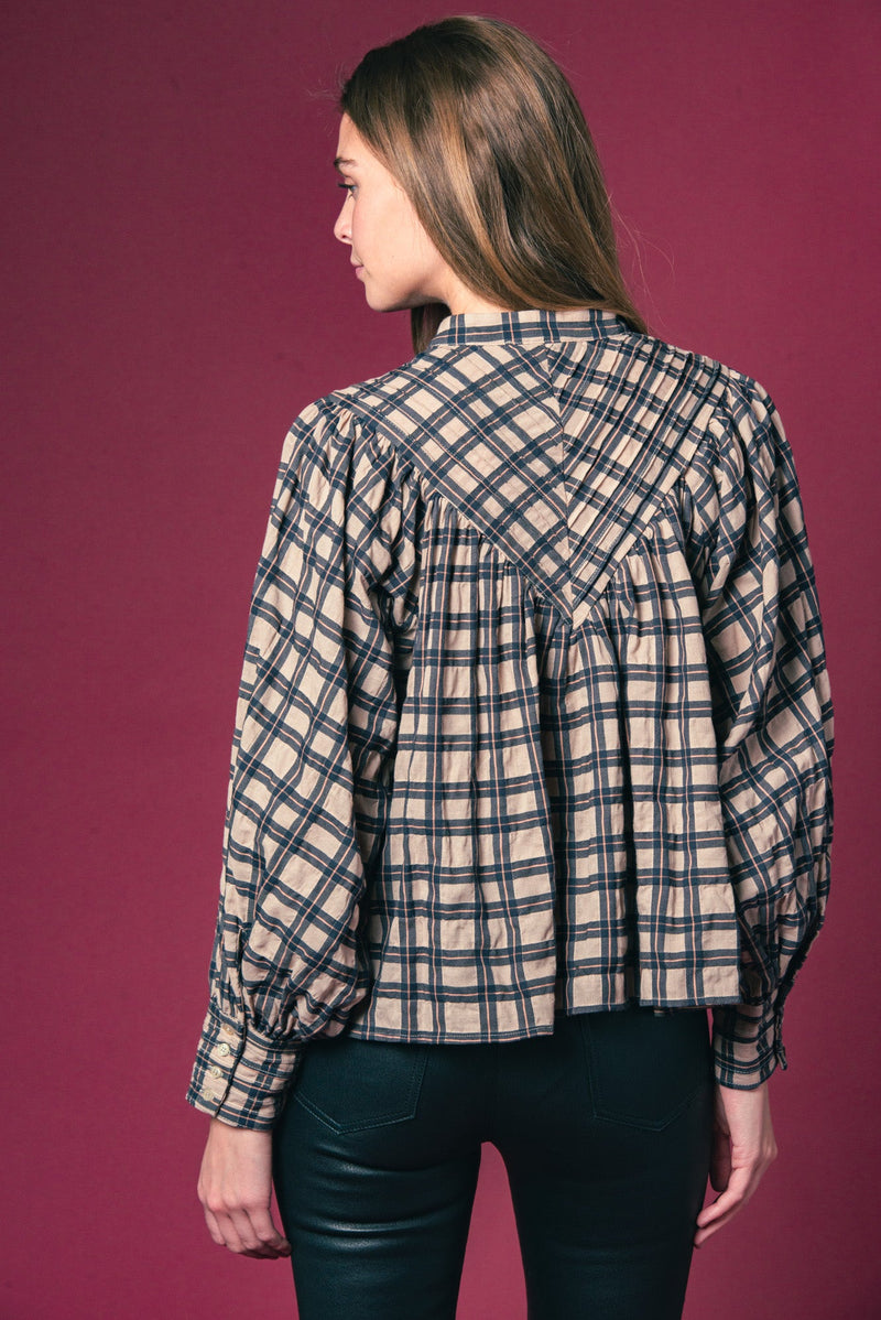 The Shirt Shiv Shirt