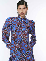 De Loreta Rina Shirt
