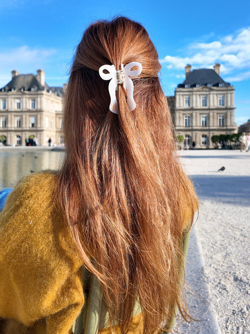 Solar Eclipse White Coquette Bow Hair Clip