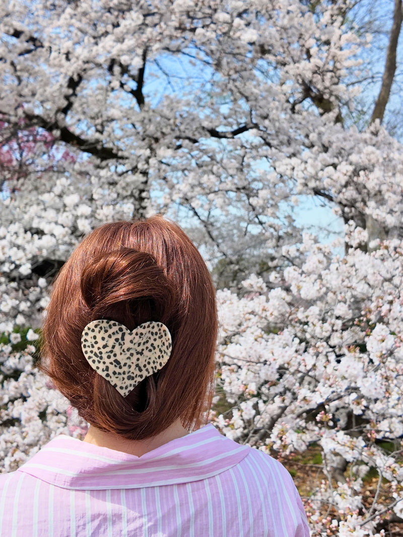 Solar Eclipse Leopard Heart Flat Hair Clip
